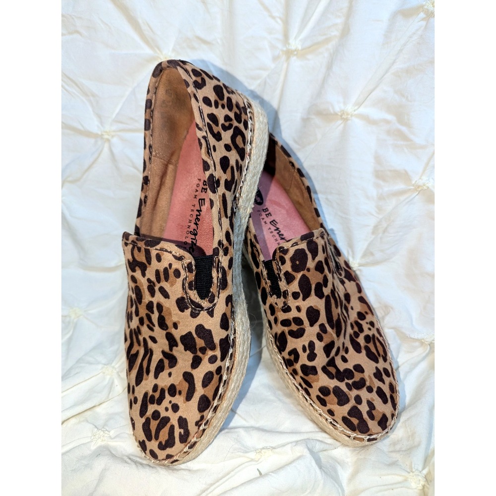 Women's Dr Scholls Leopard‎ Print Be Free Size 8 1/2 Slip on